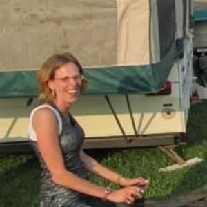 Meet your Posher, Deanna